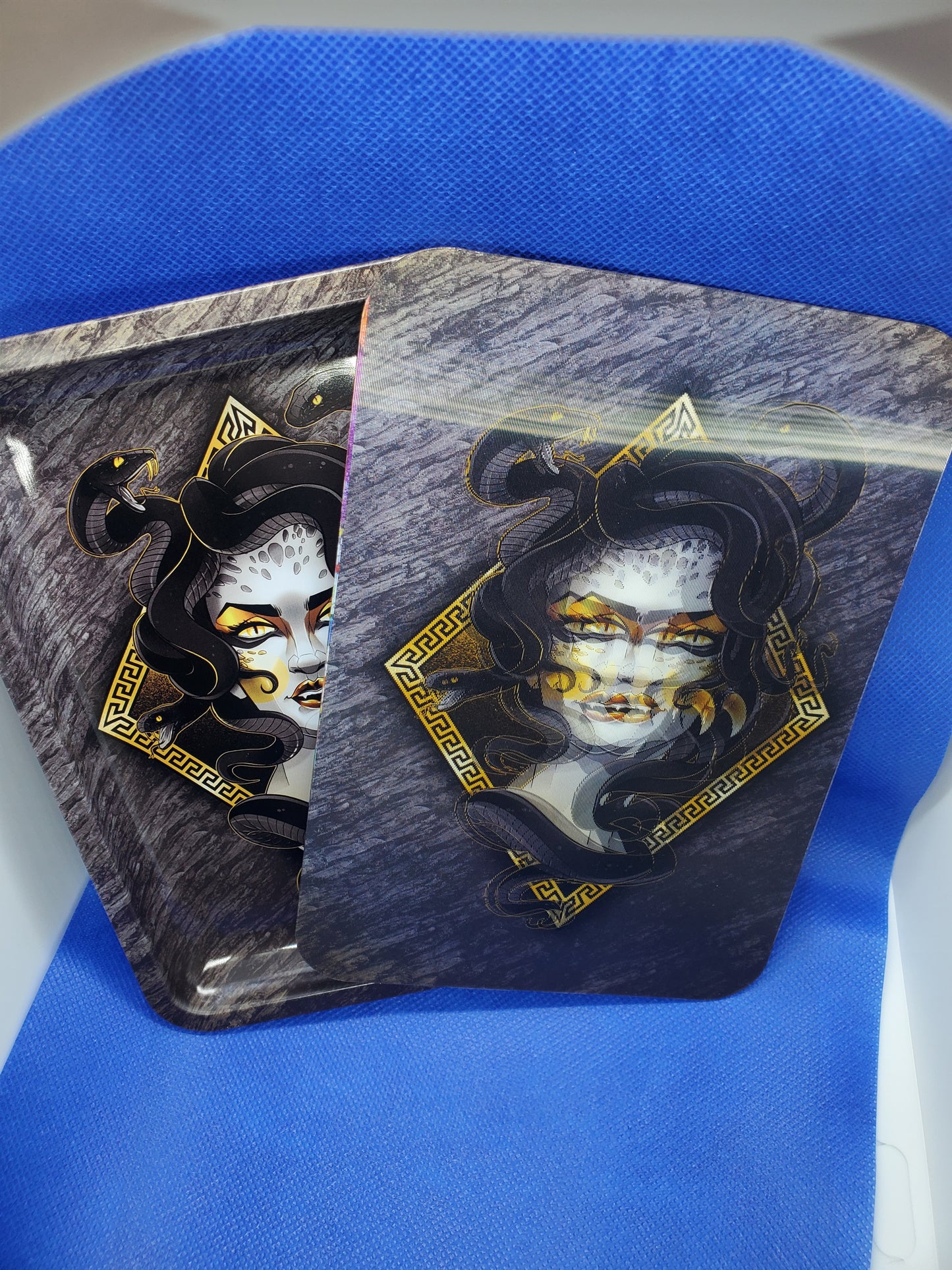 3d magnetic rolling tray stoner lady