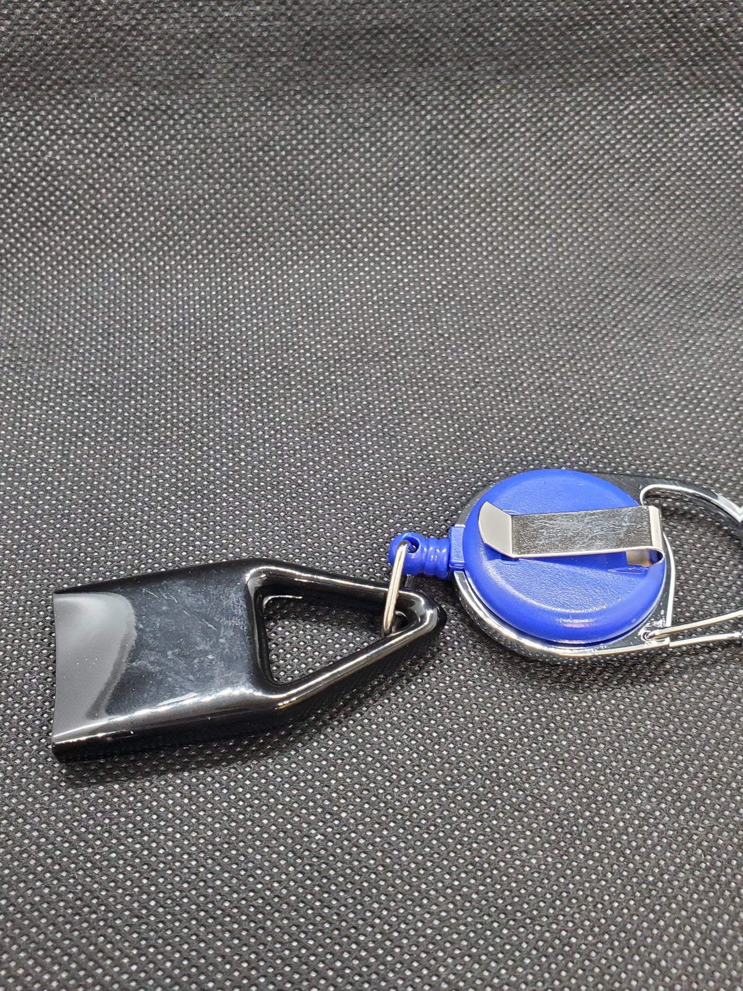 Lighter leash